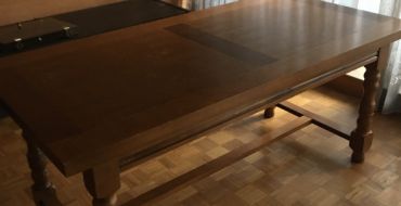 Exemple de débarras d'une grande table pour un appartement sur Lyon